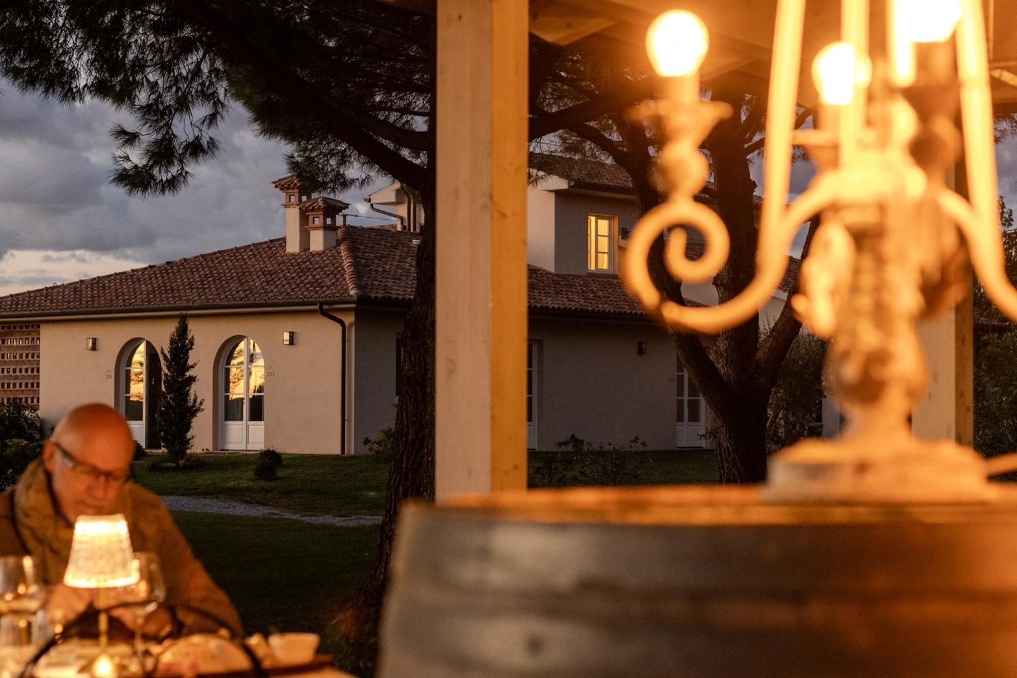Agriturismo Villa Toscana 캄필리아 마리티마 외부 사진